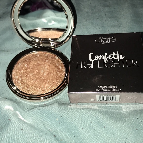 Ciate London confetti highlighter - Picture 2 of 3